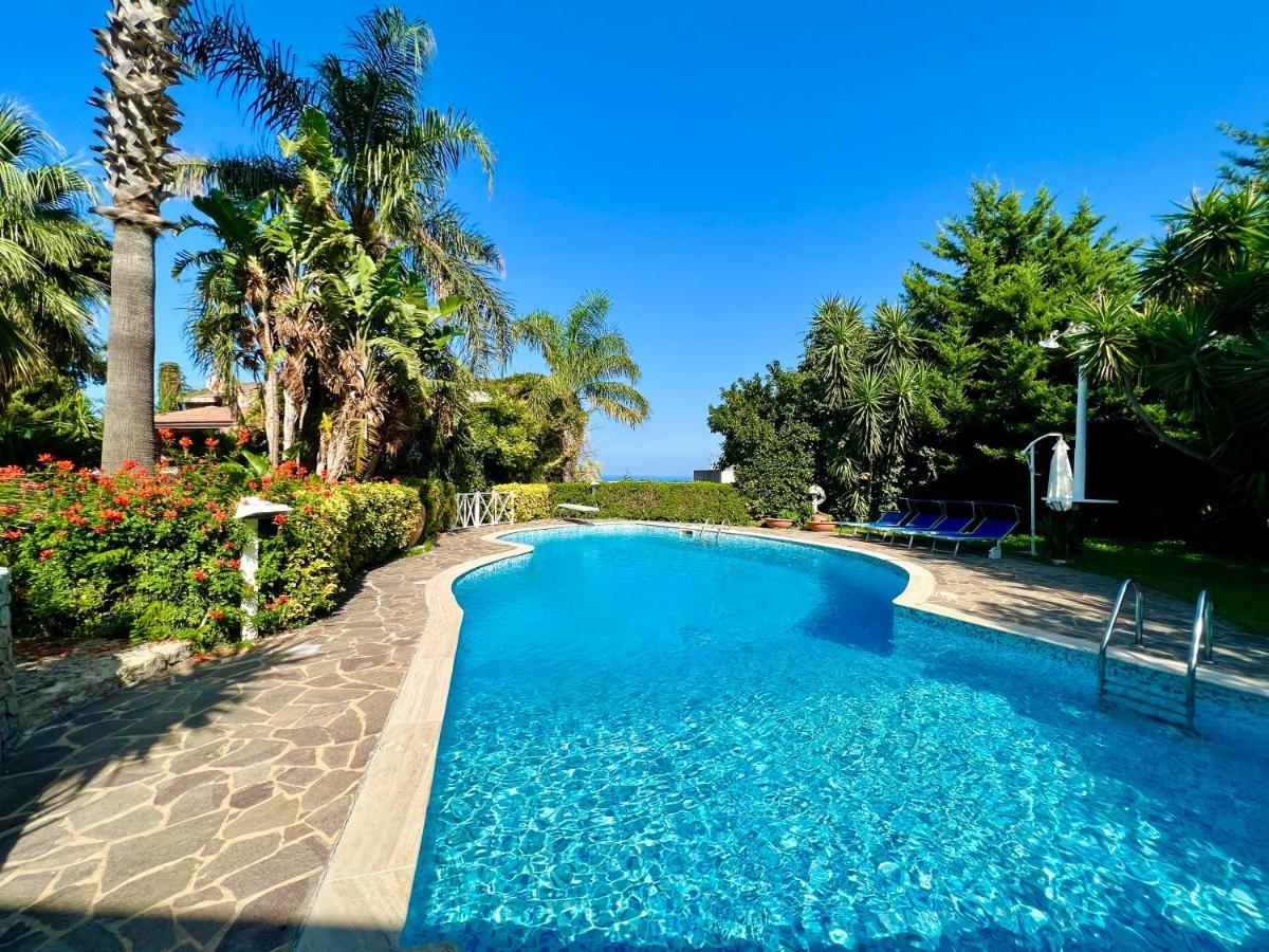 Villa Talia Carini Εξωτερικό φωτογραφία