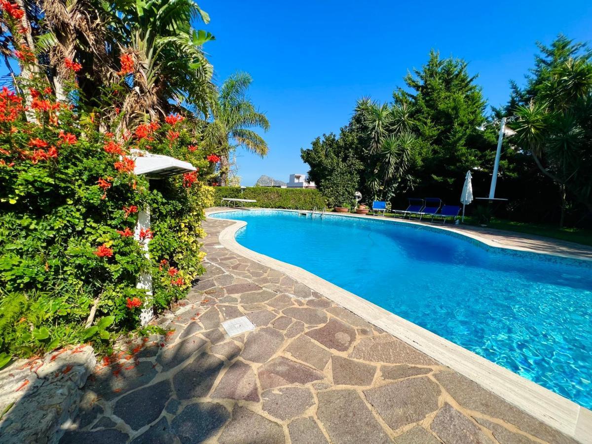 Villa Talia Carini Εξωτερικό φωτογραφία