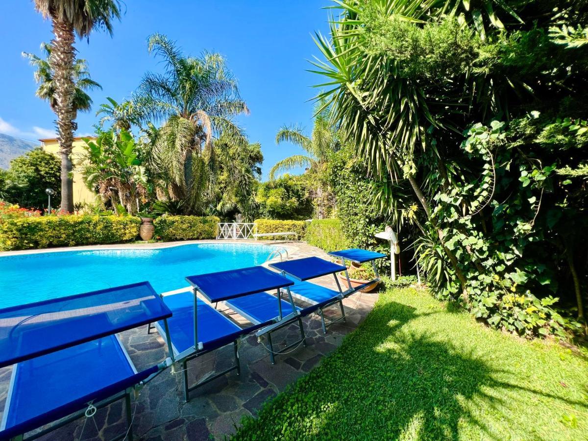 Villa Talia Carini Εξωτερικό φωτογραφία